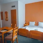 Hotel Esprit 3*